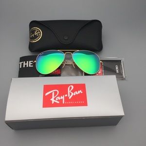RB3025 112/19 Aviator Sunglasses Gold Green Metal